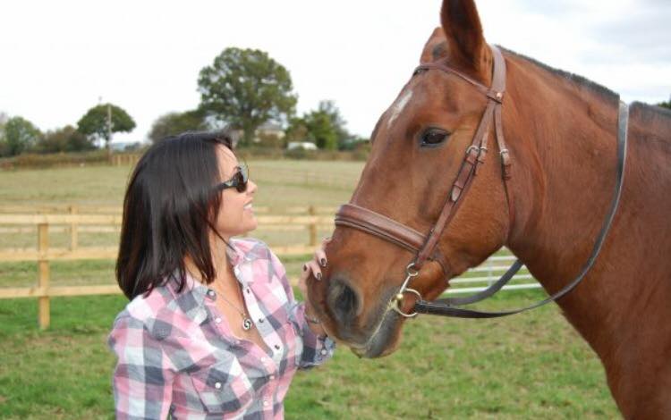 liz and horse